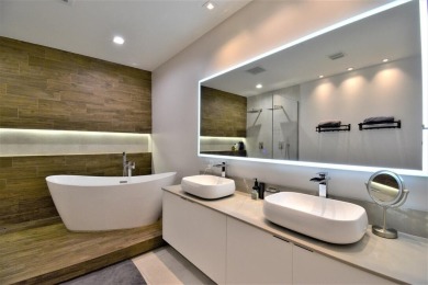 Remodeled in a exclusive design. unfurnished. This property is