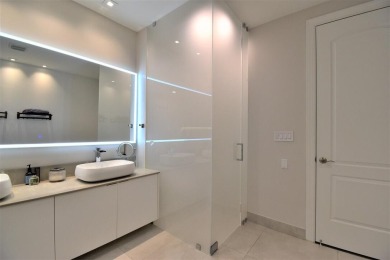 Remodeled in a exclusive design. unfurnished. This property is