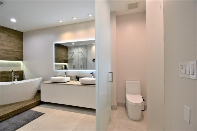 Remodeled in a exclusive design. unfurnished. This property is