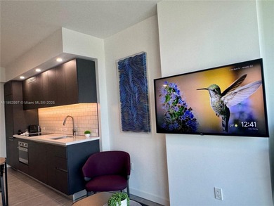 INVESTORS!! Excellent immediate cash-flow opportunity. Beautiful