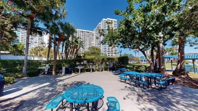 Welcome to Olympus 600 !
Best sunrise  and sunset from this