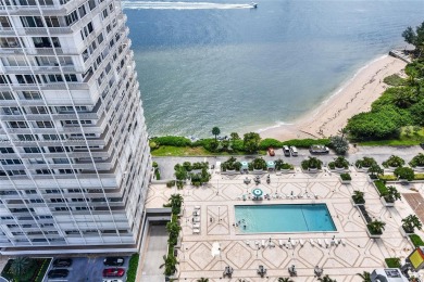 2BR/2BA at prestigious Point of Americas I is updated and