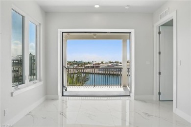 A RARE NORTH-END LUXURY OPPORTUNITY!
Experience the unmatched