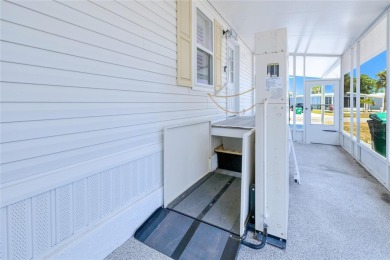 LOOKING FOR THAT PERFECT PLACE TO LIVE THE FLORIDA DREAM? THIS