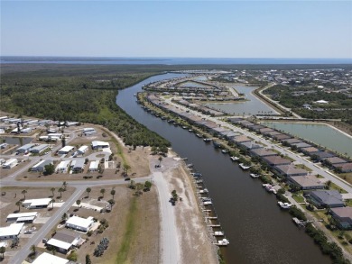 LOOKING FOR THAT PERFECT PLACE TO LIVE THE FLORIDA DREAM? THIS