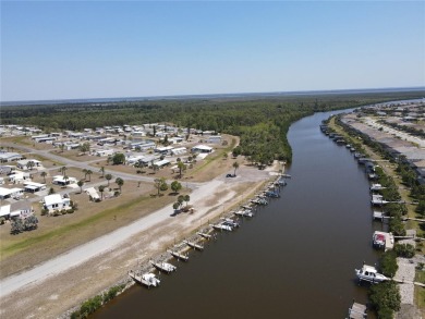 LOOKING FOR THAT PERFECT PLACE TO LIVE THE FLORIDA DREAM? THIS