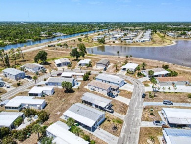 LOOKING FOR THAT PERFECT PLACE TO LIVE THE FLORIDA DREAM? THIS