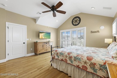 Beautiful Contemporary Custom Home - Just 3rd from the Beach!