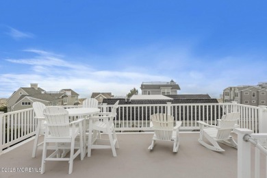 Beautiful Contemporary Custom Home - Just 3rd from the Beach!