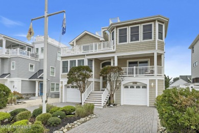 Beautiful Contemporary Custom Home - Just 3rd from the Beach!