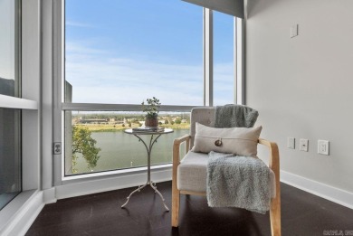 RIVERFRONT luxurious 2 bed/2 bath, 7th floor condo home in the