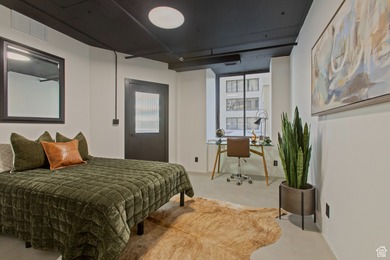 Sophisticated urban living awaits in prestigious American Towers