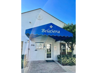 **LOCATION! LOCATION! LOCATION!** This condo is a prime