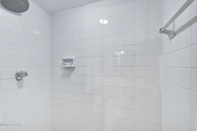 'CURRENTLY UNDER CONTRACT, SELLER WILL CONSIDER BACKUP OFFERS'