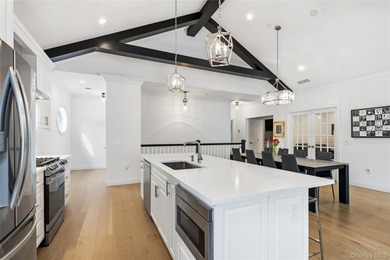 Prestigious Country Pointe Plainview Villa which is magazine