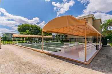 Stunning, almost a new construction, Ground-floor Unit!