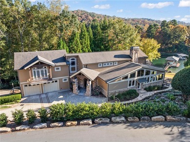 Originally constructed in 2006, this Neal Prince & Partners