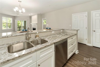 Welcome to this beautifully updated END UNIT in Spinnaker Reach