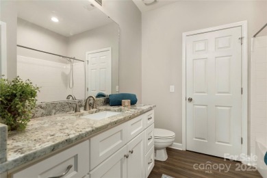 Welcome to this beautifully updated END UNIT in Spinnaker Reach