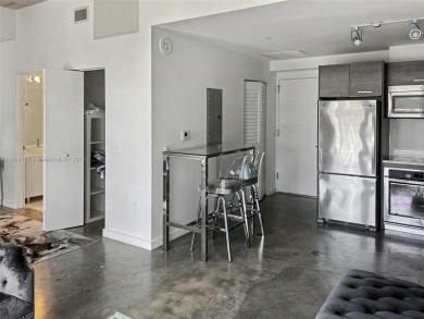 Fantastic location in the heart of Downtown Miami, located just