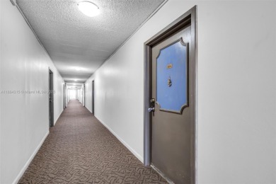 Welcome to Keystone Harbor Club! Spacious 1-bedroom, 1-bath