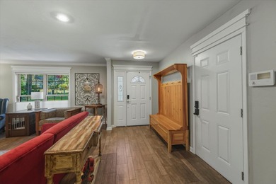 Beautifully maintained and updated 3BR/2BA home in Foxcroft