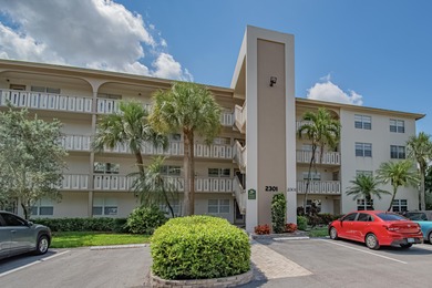 Remodeled 2 /2 with community and city permits. Granit counter