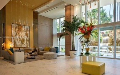 Enjoy breathtaking panoramic views of the Intracoastal Waterway