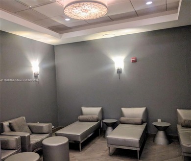 Enjoy breathtaking panoramic views of the Intracoastal Waterway