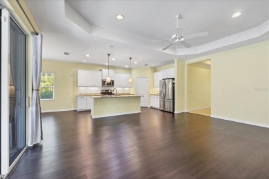 One or more photo(s) has been virtually staged. Welcome to this