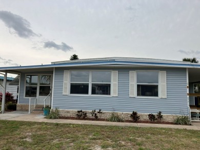 Updated 2/2 in desirable Lake Frances Estates 55+ neighborhood