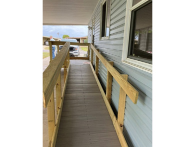 Updated 2/2 in desirable Lake Frances Estates 55+ neighborhood