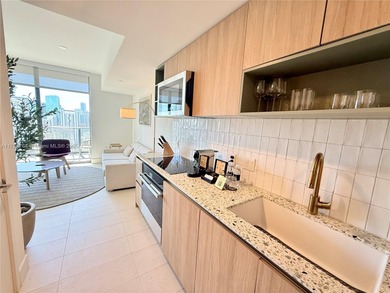 PRICE TO SELL. INCREDIBLE SOUTH VIEW TO MIAMI SKYLINE. NO RENTAL