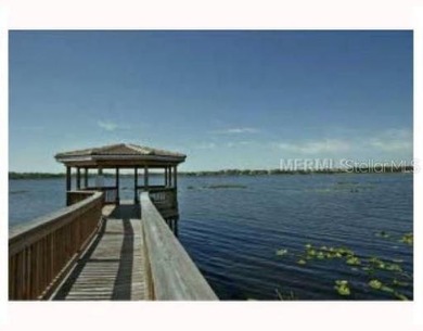 Gorgeous Turkey Lake frontage Condo on the 6th floor, bright