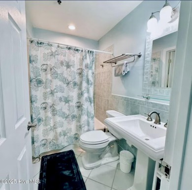 Island elegance meets modern comfort at Villa Capriani. Unit