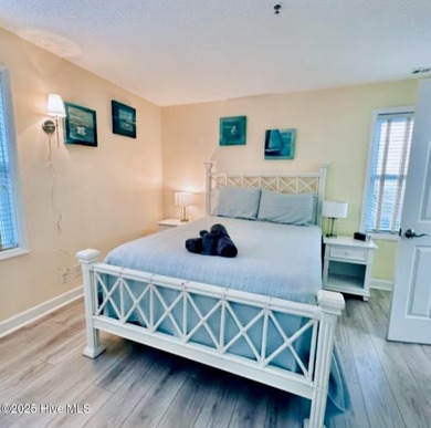 Island elegance meets modern comfort at Villa Capriani. Unit