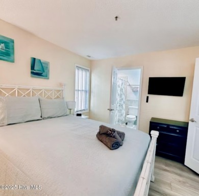 Island elegance meets modern comfort at Villa Capriani. Unit