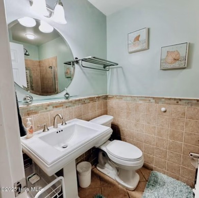 Island elegance meets modern comfort at Villa Capriani. Unit