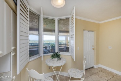 AN AMAZING OPPORTUNITY FOR INVESTORS. The unit directly below