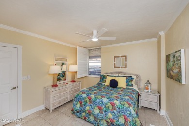 AN AMAZING OPPORTUNITY FOR INVESTORS. The unit directly below