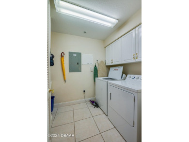 Exclusive Top-Floor Condo with River Views - Your Harbour