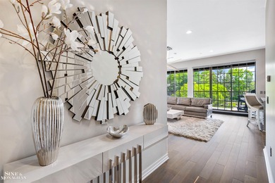 PENTHOUSE CONDO IN ROCHESTER MI - Absolutely beautiful and