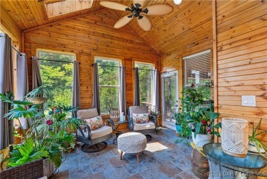 What a GEM!! This is a rarity to find in Old Kinderhook, with