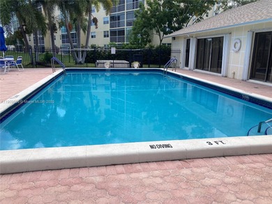 Nice complex East of US1 2 Bedrooms 2 full Bathrooms furnished