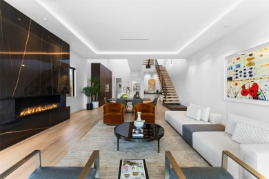 Welcome to an unparalleled urban oasis in St. Petersburg, FL