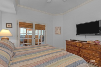 Motivated Seller! Phoenix West is one of the most luxurious