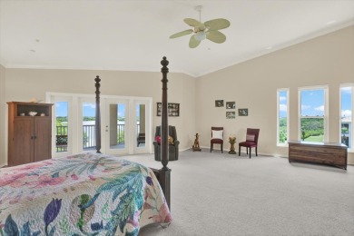 STUNNING 3BR/3BA END-UNIT TOWNHOUSE WITH OVERSIZED GARAGE &