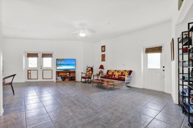 STUNNING 3BR/3BA END-UNIT TOWNHOUSE WITH OVERSIZED GARAGE &