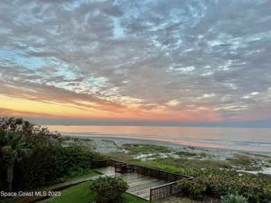 Direct Oceanfront, 2009-built condo w/ brand new roof in S Cocoa