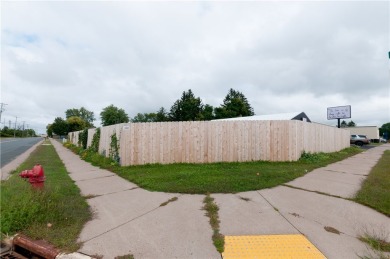 Don't miss this opportunity to own a versatile commercial